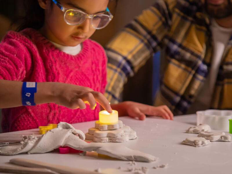 Memory in Light: Sculpting with Clay